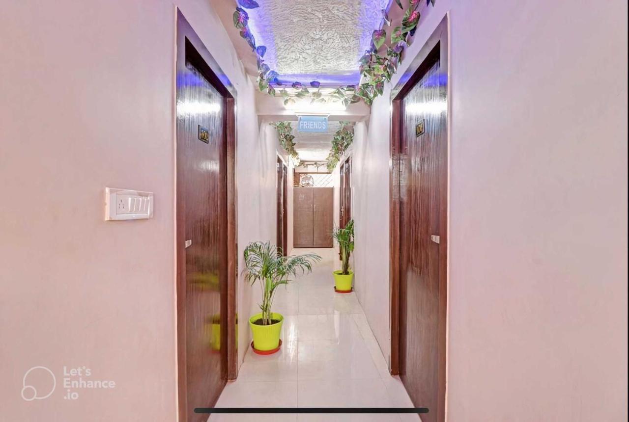 Hotel O Bottom Inn Dehradun Exterior foto